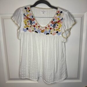 THML Flowy White Boho Blouse with Multicolor Floral Embroidery Detail Size Small